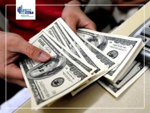 شمردن دلار در صرافی اصفهان